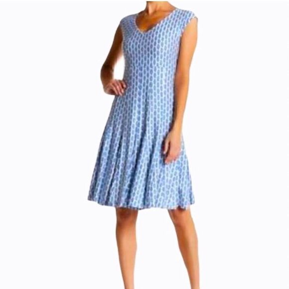 JUST…TAYLOR Blue & White Fit Flare Dress Size 14 - Picture 1 of 9